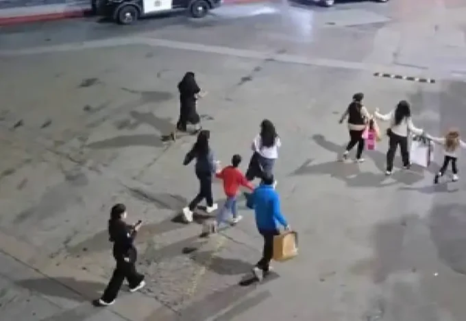 Dos heridos en un tiroteo en un centro comercial de California durante el Black Friday