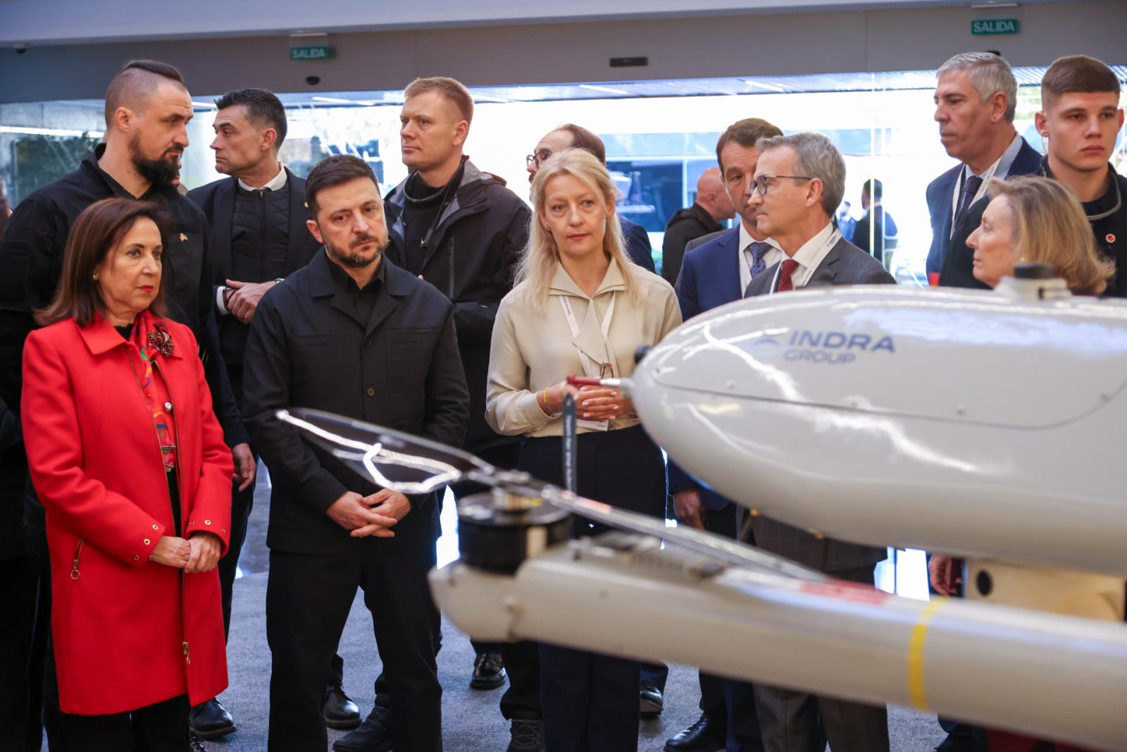 Zelenski se interesa en España por sistemas avanzados antidrones y radares militares