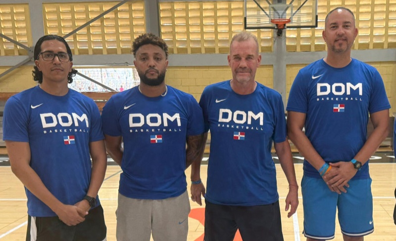 Néstor “Che” García retoma el mando de la selección dominicana para la ruta al Mundial 2027
