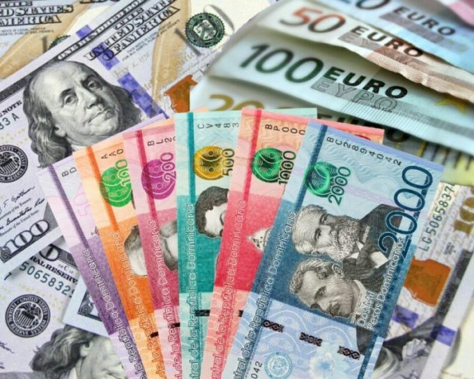 RD inicia día con estabilidad en dólar, euro y gas