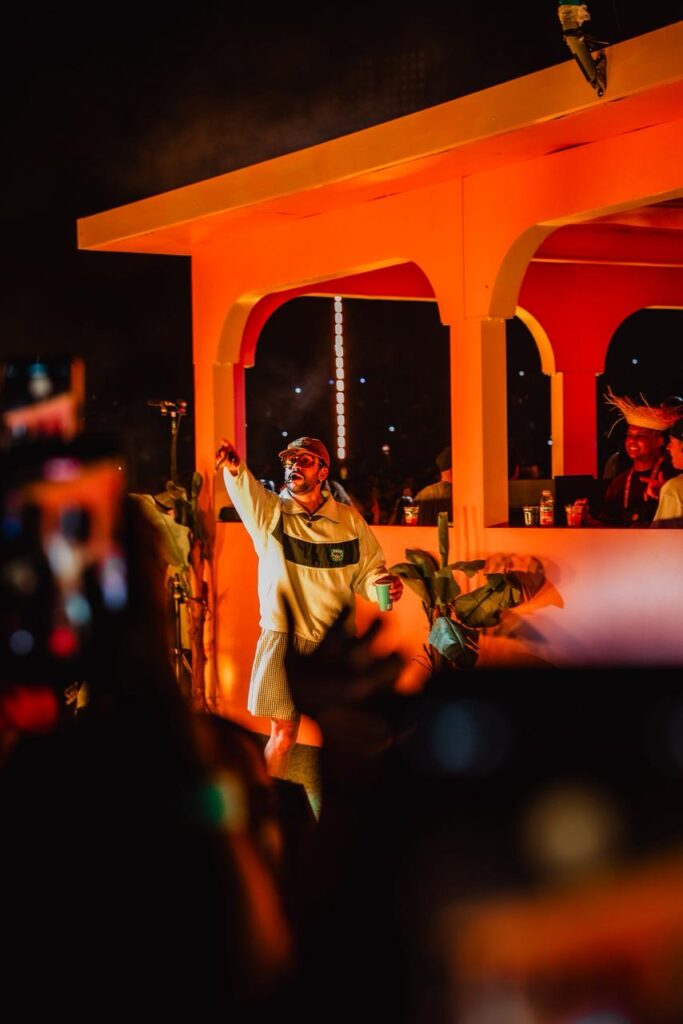 Bad Bunny comienza su gira mundial en RD: “Gracias por darme la energía que necesitaba” | 4 | Bad Bunny comienza su gira mundial en RD: “Gracias por darme la energía que necesitaba” - Noticias de hoy en República Dominicana | De Último Minuto