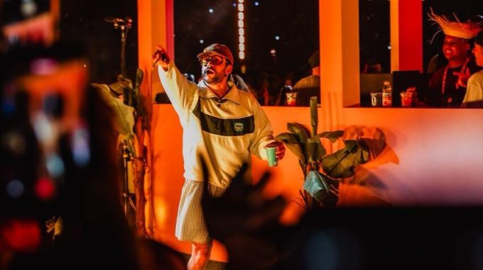 Bad Bunny comienza su gira mundial en RD: “Gracias por darme la energía que necesitaba”