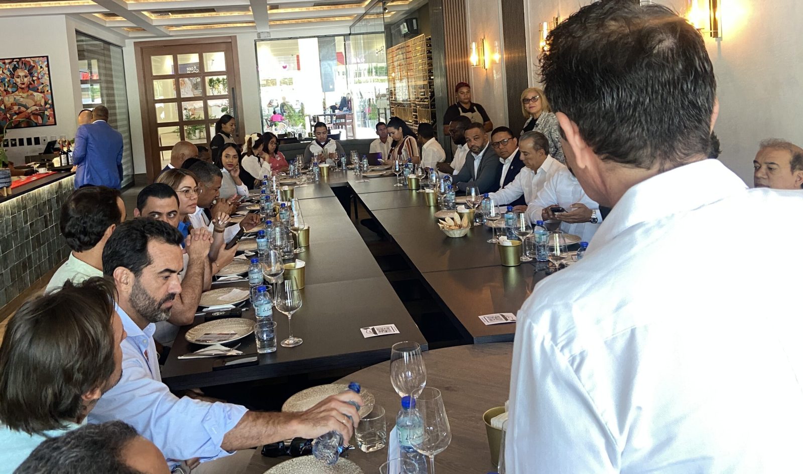 ALETA se reúne con Comisión de Diputados que evalúa elevación de Verón Punta Cana a Municipio