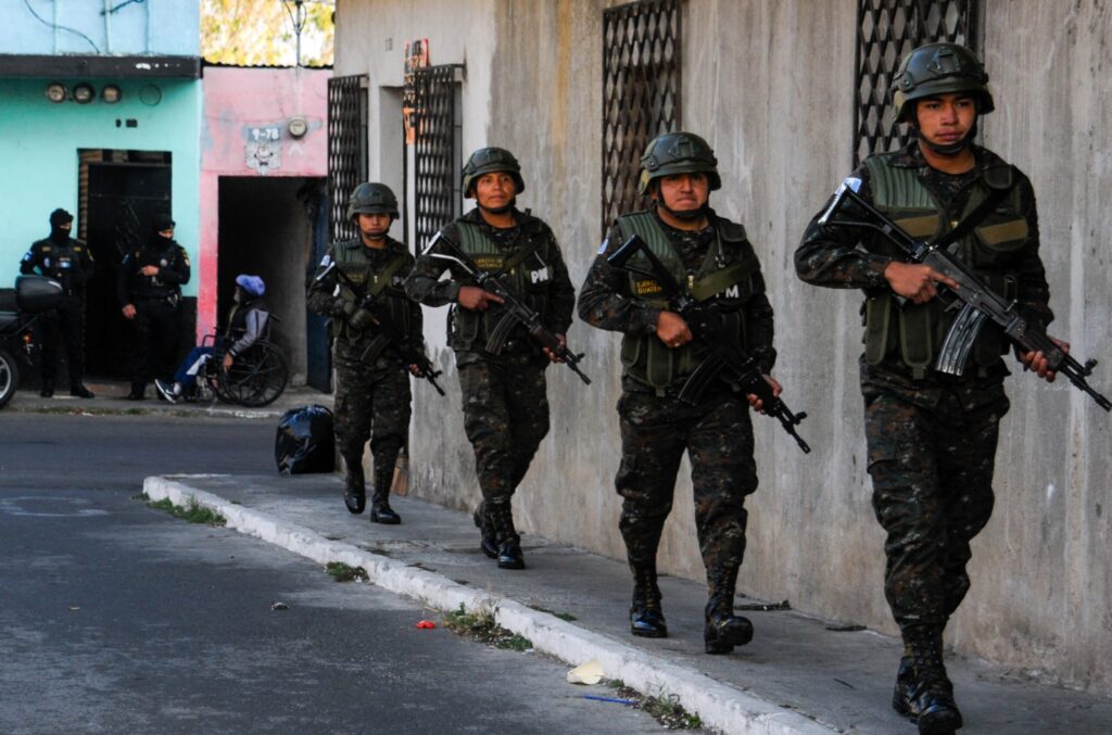 Autoridades liberan a 20 personas secuestradas en el noroeste de México