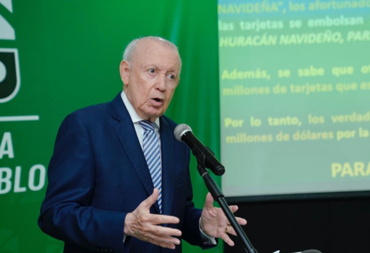 Rafael Alburquerque anuncia marcha para el 30 y acusa al Gobierno de conducir el país “como un barco a la deriva”