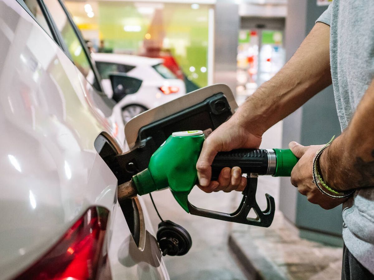 Gobierno mantiene precios de combustibles para semana del 22 al 28 