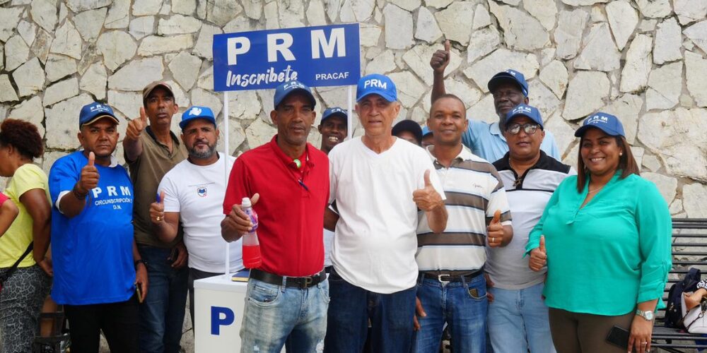 PRM moviliza más de 15 comisiones en La Puya durante la jornada nacional “Verifícate”