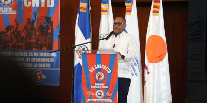 CNTD anuncia plan para sindicalizar trabajadores de zonas francas, turismo y comercio