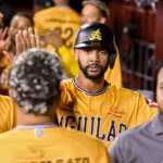 Águilas continúan intratables: logran su victoria 21 al dominar 6-1 a los Gigantes