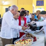 Ministro Andrés Bautista encabeza almuerzo navideño en Monte Plata