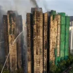 Sube a 128 la cifra de muertos por incendio en Hong Kong; 200 desaparecidos
