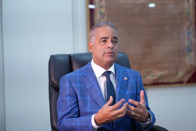 Energía y minas captan el 40 % de la inversión extranjera en 2025