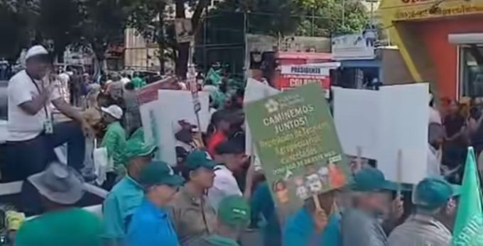 La Marcha del Pueblo moviliza miles de personas en Santo Domingo