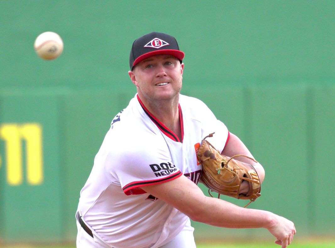 Lakins y bullpen del Escogido consiguen primer triunfo en doble cartelera