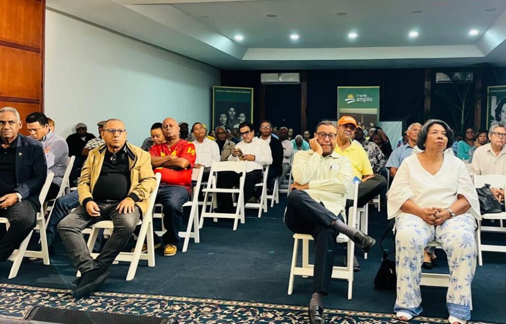 Frente Amplio realiza Conferencia Política por el 181 aniversario de la Constitución Dominicana - Noticias de hoy en República Dominicana | De Último Minuto
