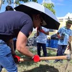 SICPA reafirma compromiso con cuidado del medioambiente con jornada de siembra de árboles en Santiago