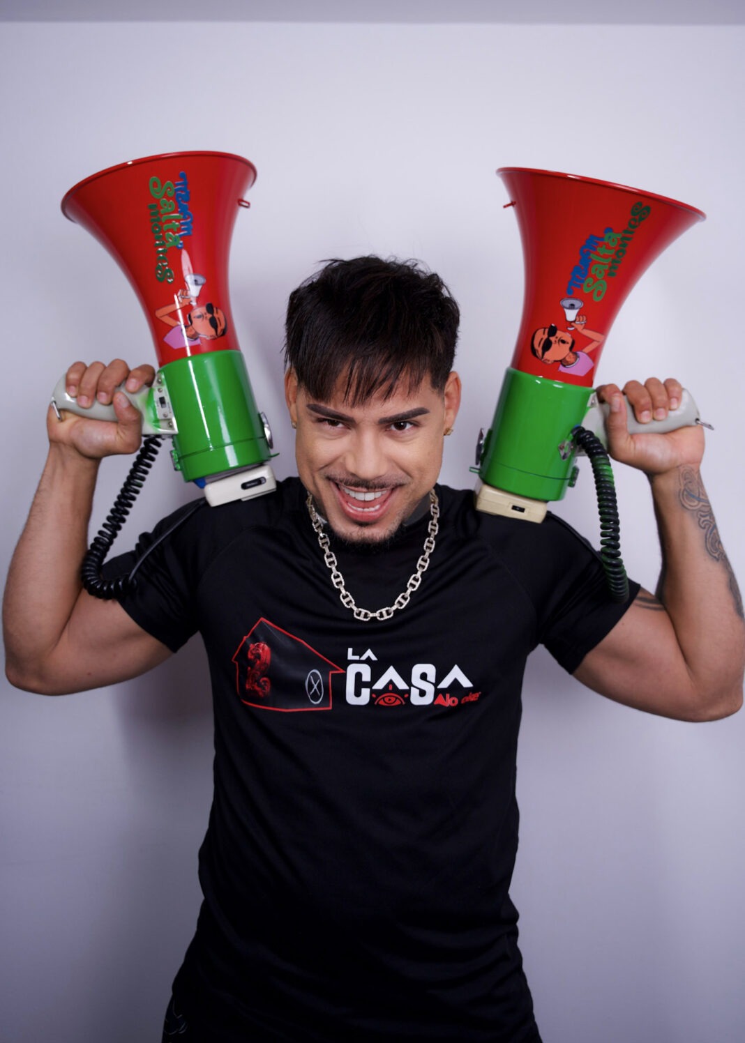 Carlos Montesquieu decide quedarse en La Casa de Alofoke 2 gracias al contundente apoyo del público