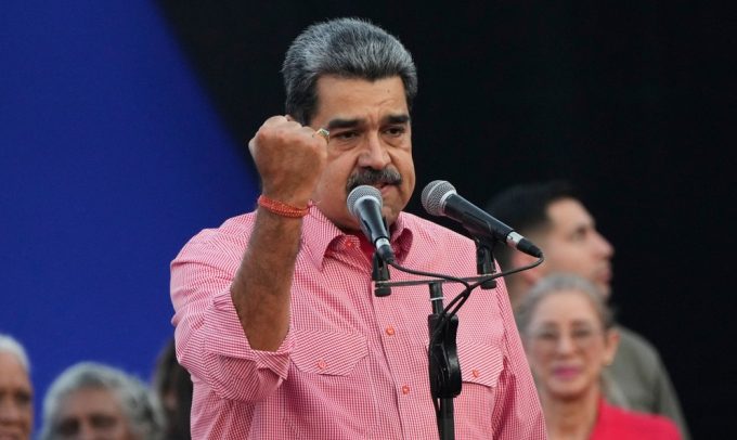 Maduro: "Hay que ver lo que es estar en el epicentro de la amenaza y la acechanza del imperio"