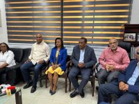 Liderazgo cooperativo se reúne con senador Fulcar para dar seguimiento al proyecto que reforma el marco legal del sector