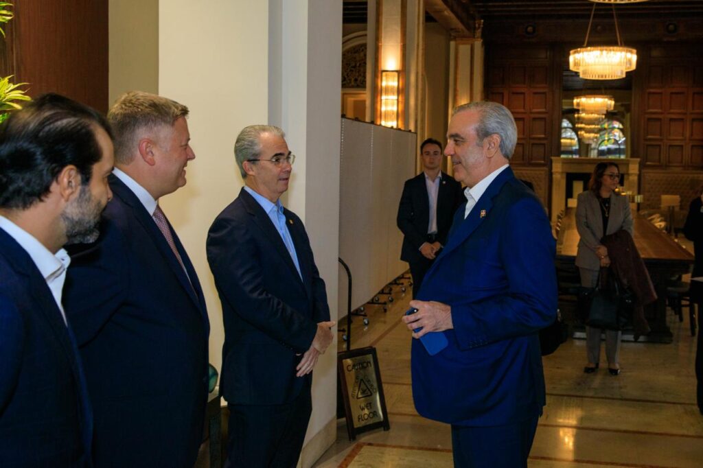 Abinader inicia visita de dos días en San José, California, donde participará en reunión anual de Semiconductores | 2 | Abinader inicia visita de dos días en San José, California, donde participará en reunión anual de Semiconductores - Noticias de hoy en República Dominicana | De Último Minuto