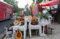 Lluvias de Melissa golpearon ventas de charamicos en la Churchill, pero artesanos mantienen la esperanza