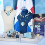 Celebran el Día Nacional del Larimar con un vibrante homenaje cultural en Barahona