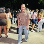 La moda masculina se impone en el segundo concierto de Bad Bunny en Santo Domingo