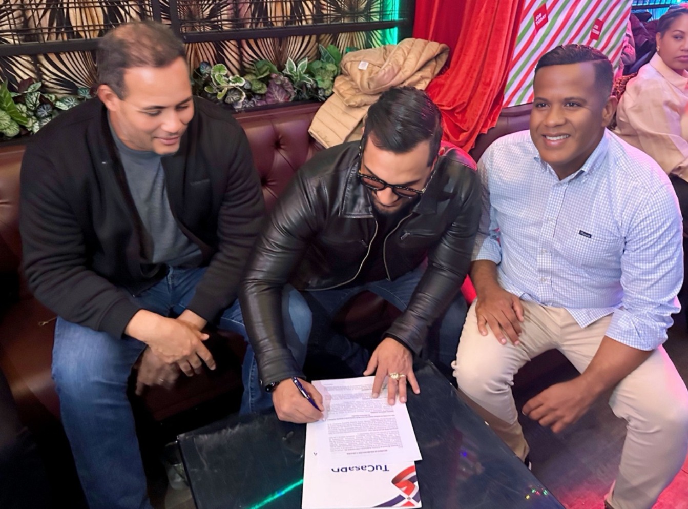 Tu Casa RD firma alianza con la Asociación de Peloteros Profesionales de la República Dominicana