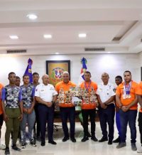 Dirección de Deportes de la PN reconoce gestión de Guzmán Peralta por logros en deporte institucional