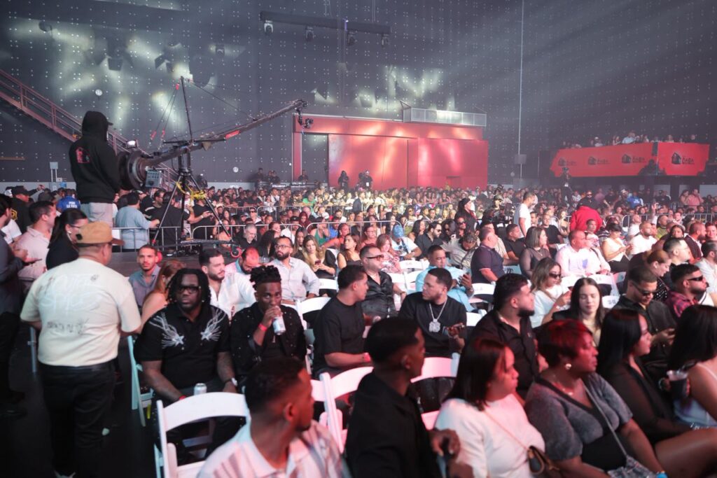 ¡Lleno total en el espectáculo de cierre de La Casa de Alofoke 2 ! - Noticias de hoy en República Dominicana | De Último Minuto