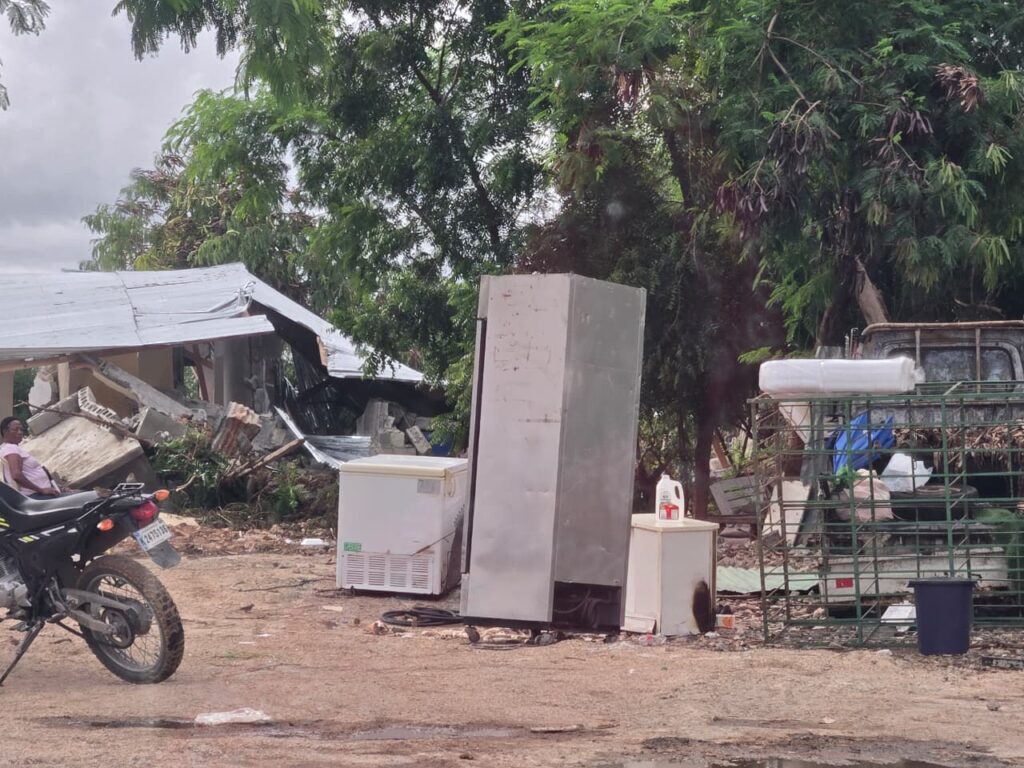 Desalojo en la urbanización Jericó I: lo que dejó una intervención sin aviso - Noticias de hoy en República Dominicana | De Último Minuto