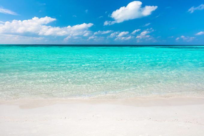 Temperaturas calurosas y baja probabilidad de lluvias dominan clima en Punta Cana