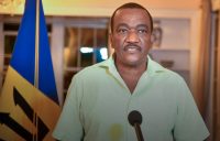 Bostic jura como presidente de Barbados, el segundo desde la proclamación de la república