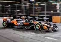 Dos banderas rojas deslucen el paso adelante de Lando Norris en Las Vegas