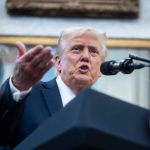 Trump firma ley para forzar la publicación de los archivos Epstein