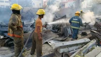 Cuerpo de Bomberos sofoca incendio en almacén en Los Ranchitos, Bávaro