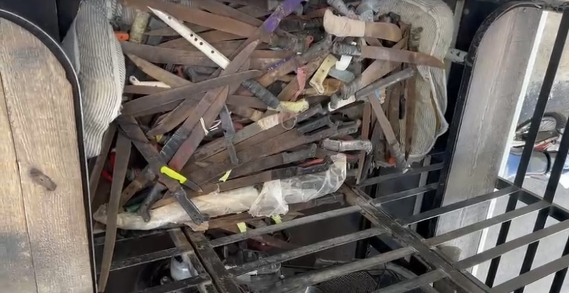 Retienen 700 Armas Blancas Durante Fin de Semana en La Altagracia