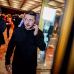 Zelenski confirma que tuvo una "difícil" llamada con mediadores estadounidenses