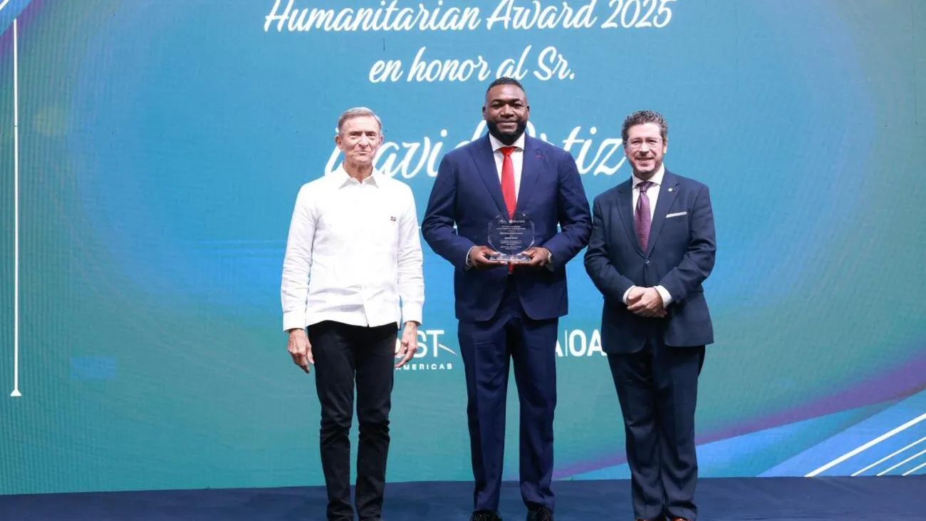 David Ortiz recibe el Humanitarian Award 2025 por su labor a favor de la niñez