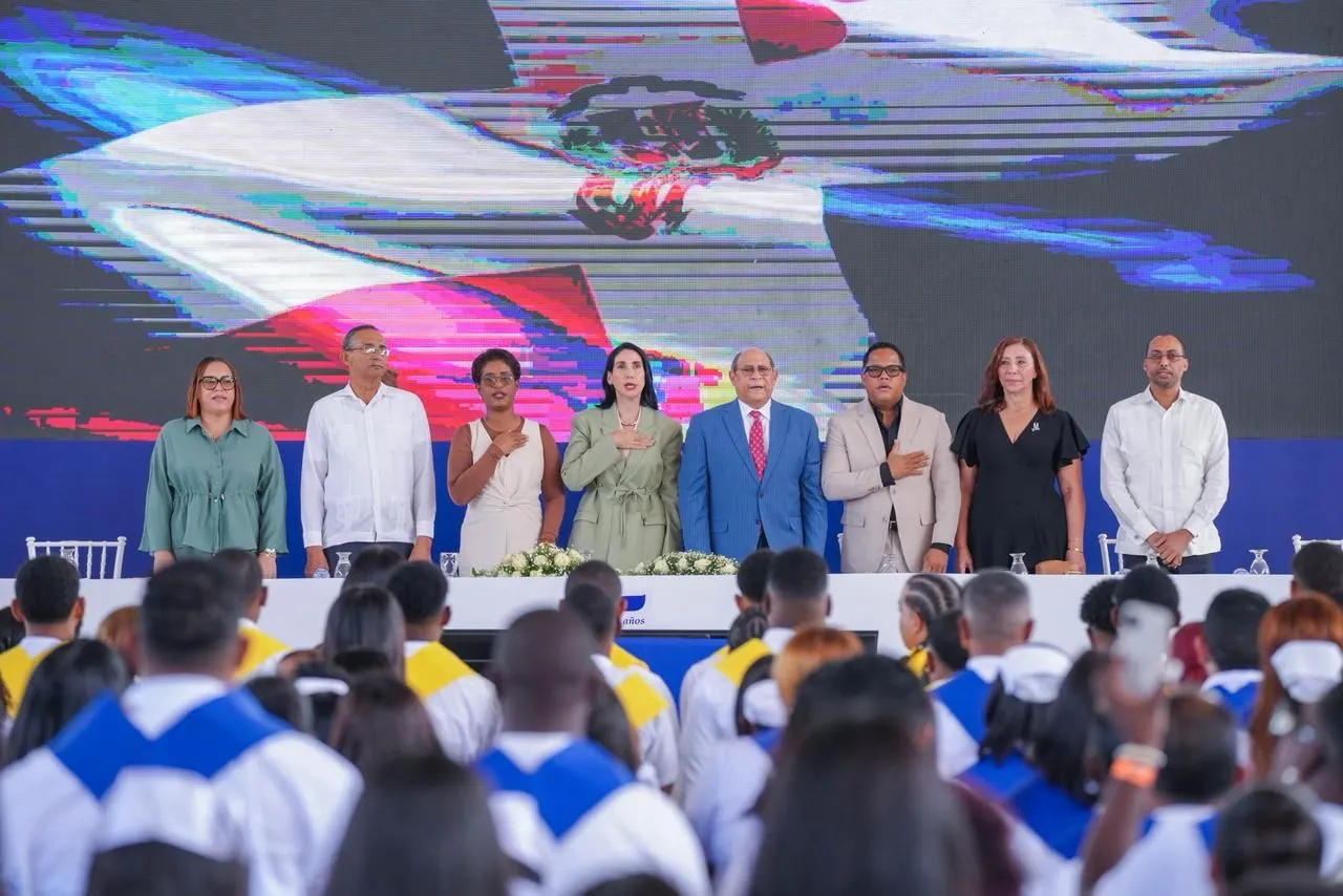 Higüey recibió a Raquel Arbaje para la graduación técnica del Infotep