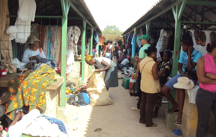 Exportaciones dominicanas hacia Haití aumentan casi 28 % hasta noviembre de 2025