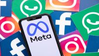 Meta inicia retiro de redes a menores de 16 años en Australia