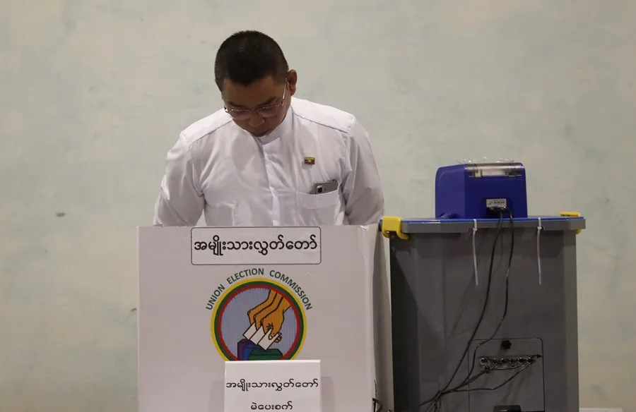 Elecciones Birmania