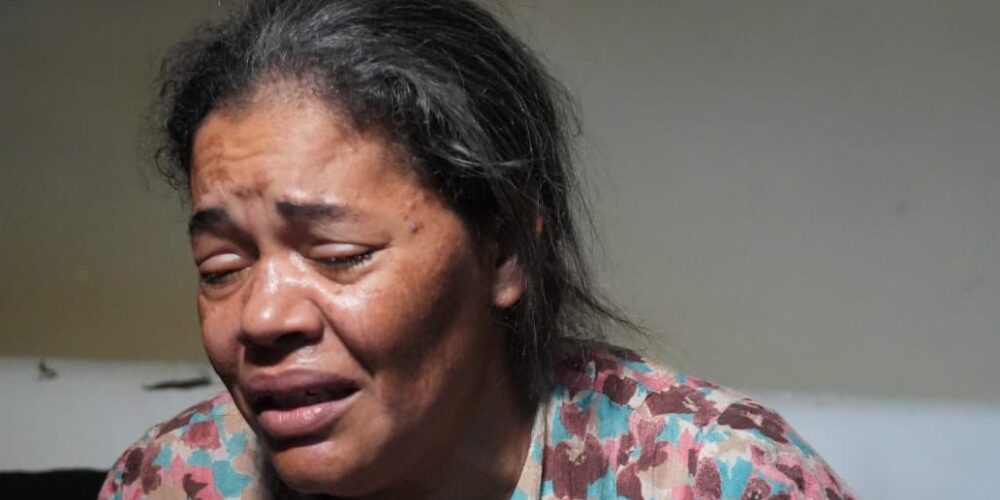 Presunto asesino observaba con ojos morbosos a joven ultimada en Los Guandules, según su madre