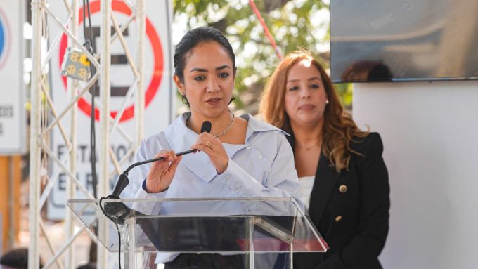 Faride reitera llamado a entregar armas ilegales y recuerda que período de gracia vence este diciembre