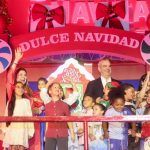 Villa Navidad transforma la ciudad con su magia, luces y tradición