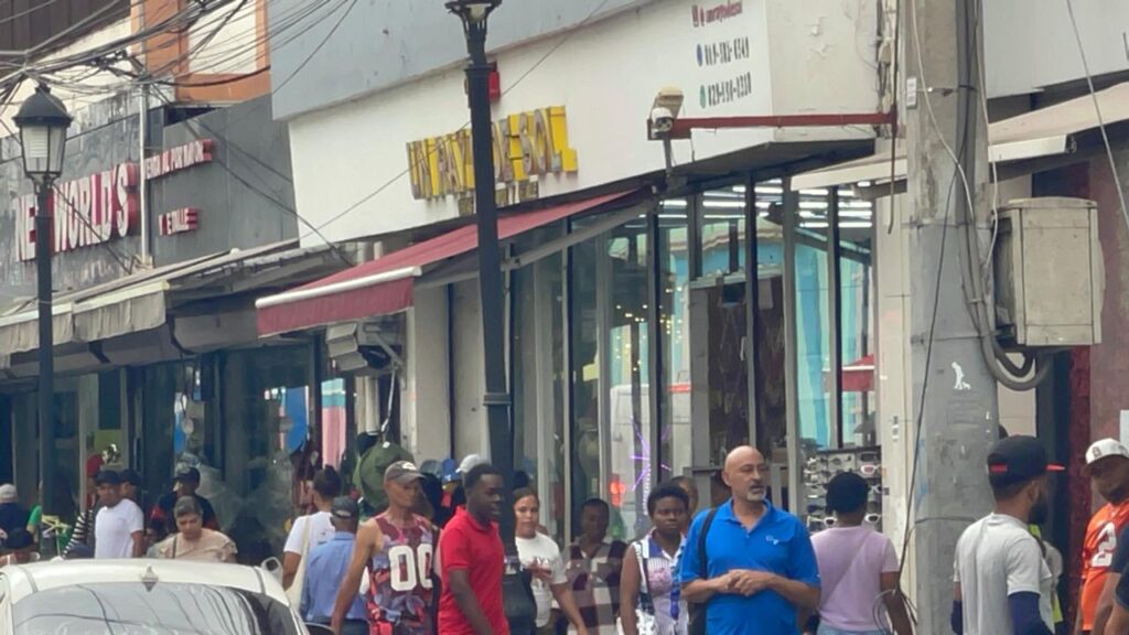 Comercio del Centro repunta por compras navideñas - Noticias de hoy en República Dominicana | De Último Minuto