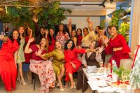 Brunch navideño reúne a mujeres para cerrar el año con propósito