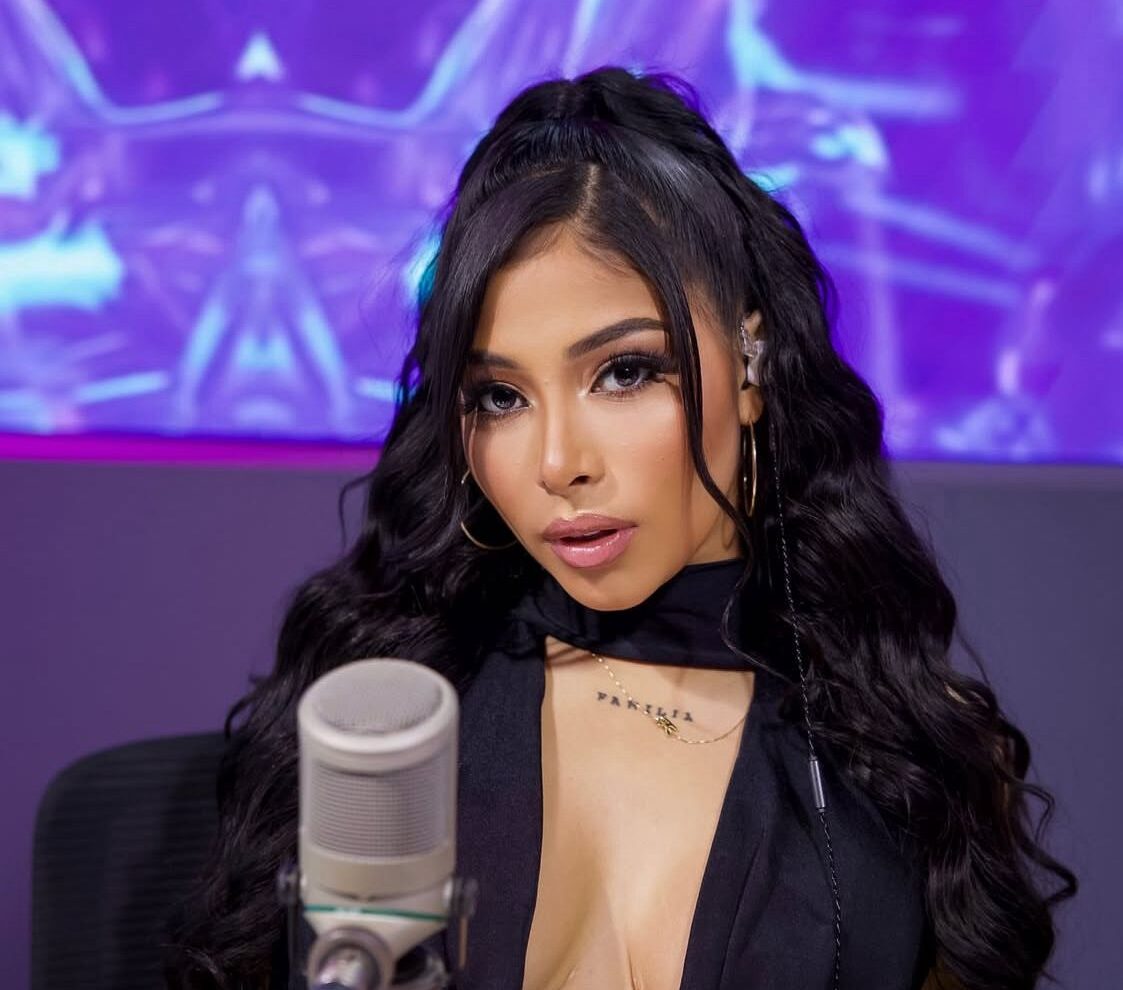 Karola fue desvinculada del programa “Sin Filtro Radio Show”