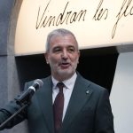 Piden retirar la beca para autores latinoamericanos anunciada por el alcalde de Barcelona